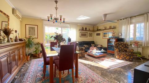 Foto 3 de Casa adosada en venta en Carrer de la Martinica, Martinica – Ateneu, Barcelona