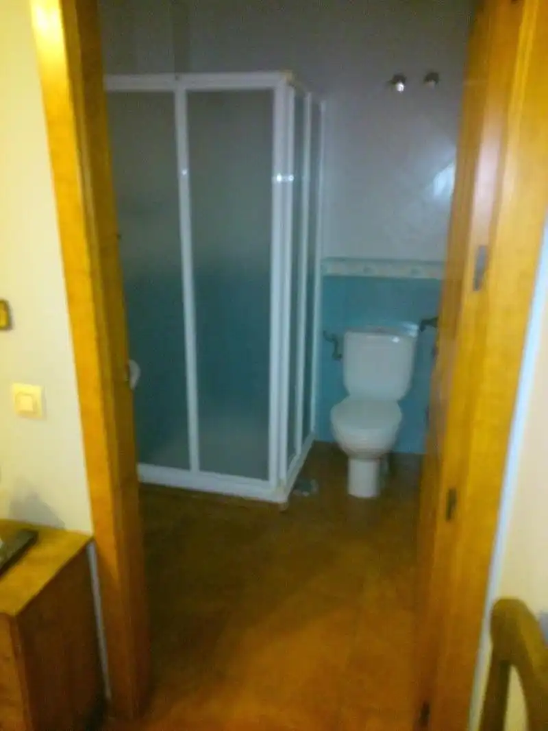 Baño de Casa o chalet en venta en Garganta la Olla con Aire acondicionado, Calefacción y Jardín privado