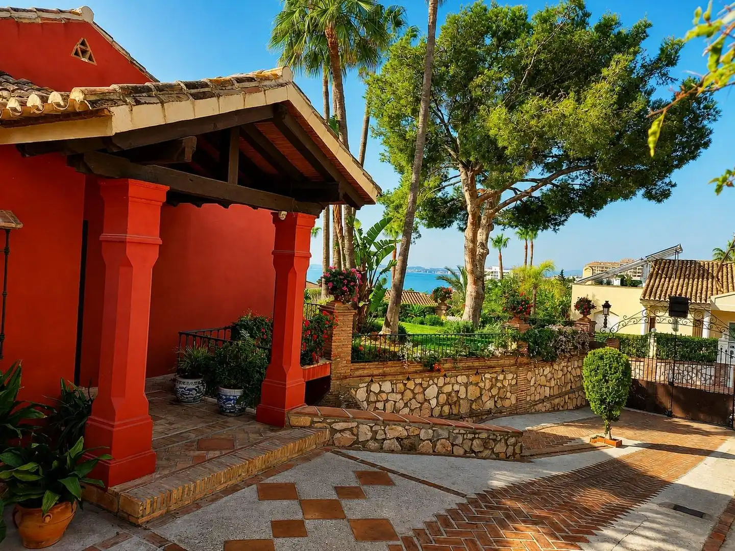 Terrassa de Casa o xalet en venda en Benalmádena amb Aire condicionat, Calefacció i Jardí privat