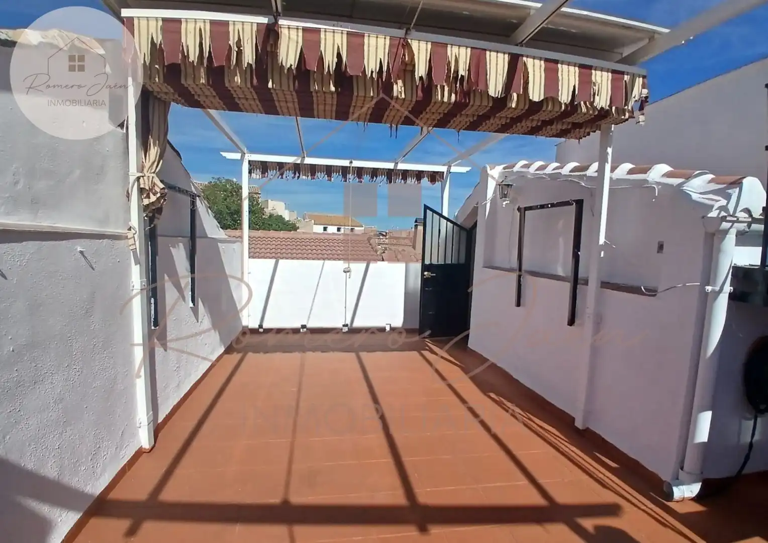 Terrassa de Casa o xalet en venda en Jaén amb Terrassa