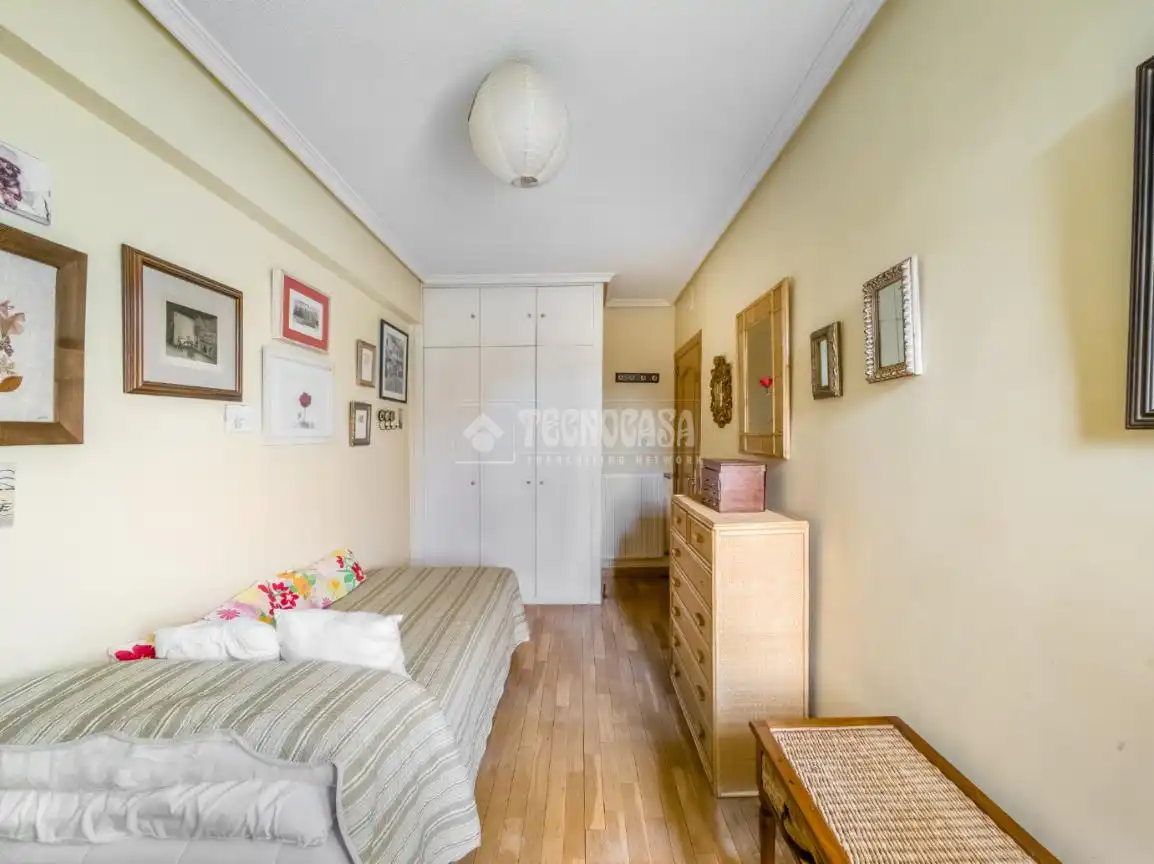 Habitación de Piso en venta en Madrid