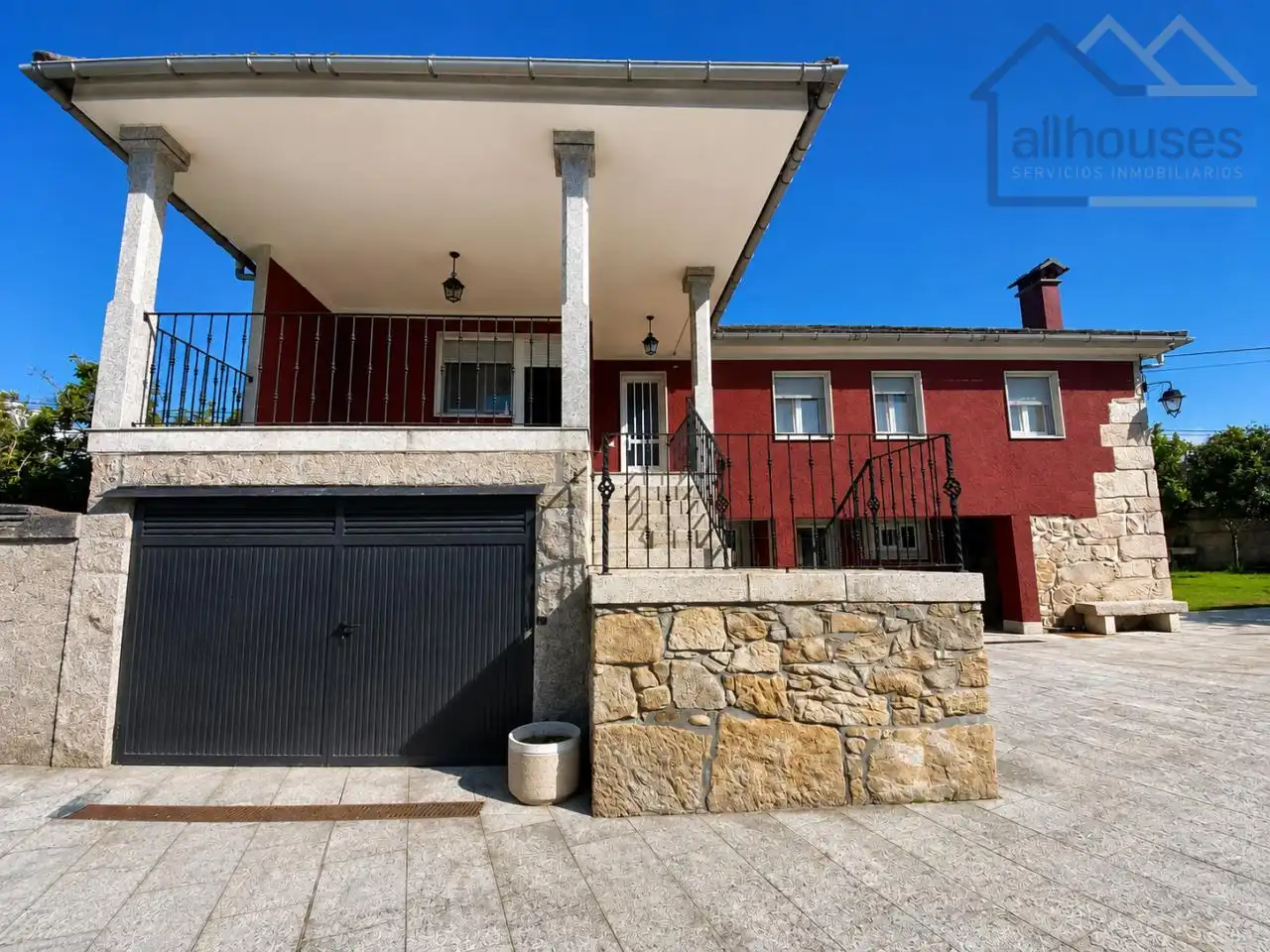 Casa con terrazza in vendita a Tui
