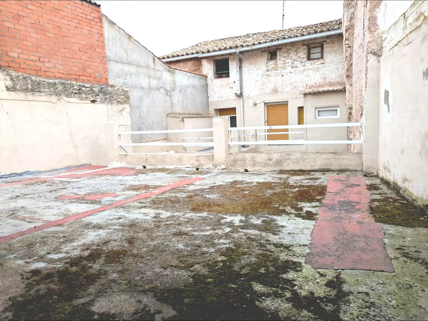 Terrace of Houses for sale in Quinto  with Balcony
