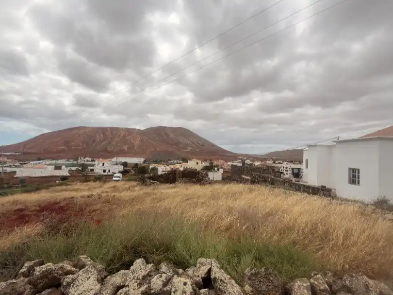 Terreno en venta en La Oliva