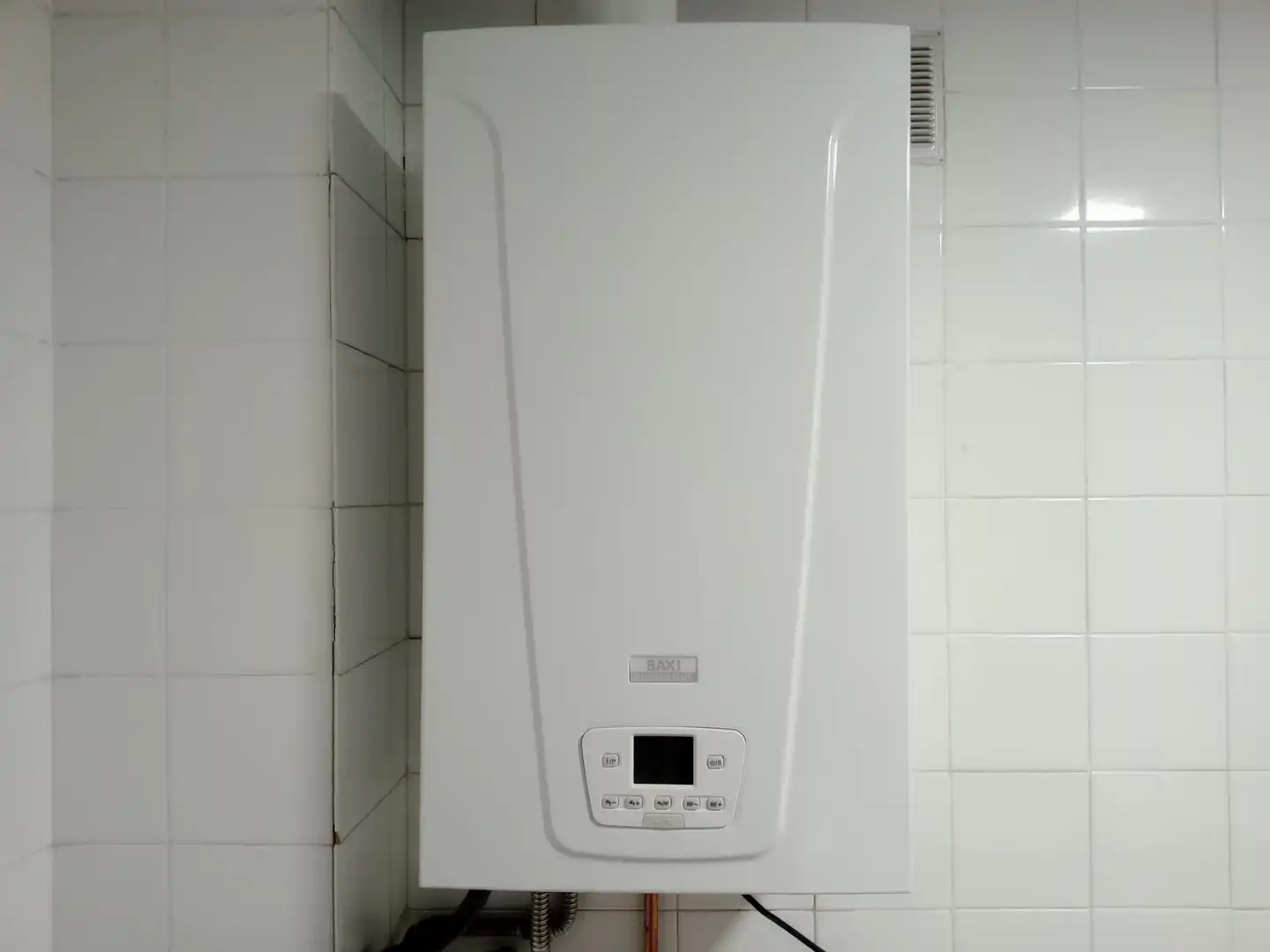 Baño de Piso en venta en San Lorenzo de El Escorial con Calefacción, Terraza y Balcón