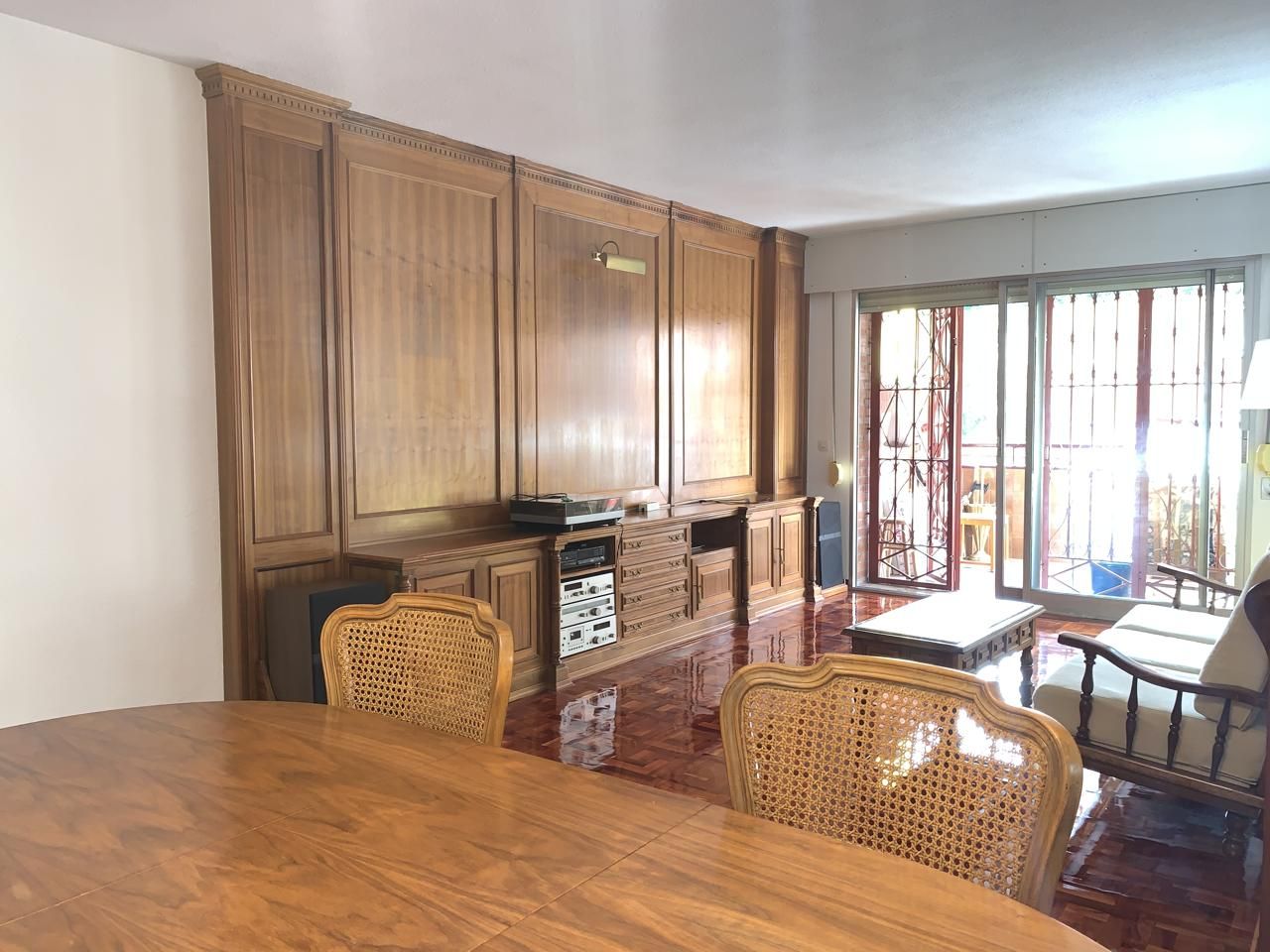 Flat for rent in De Ocaña, Aluche, Latina