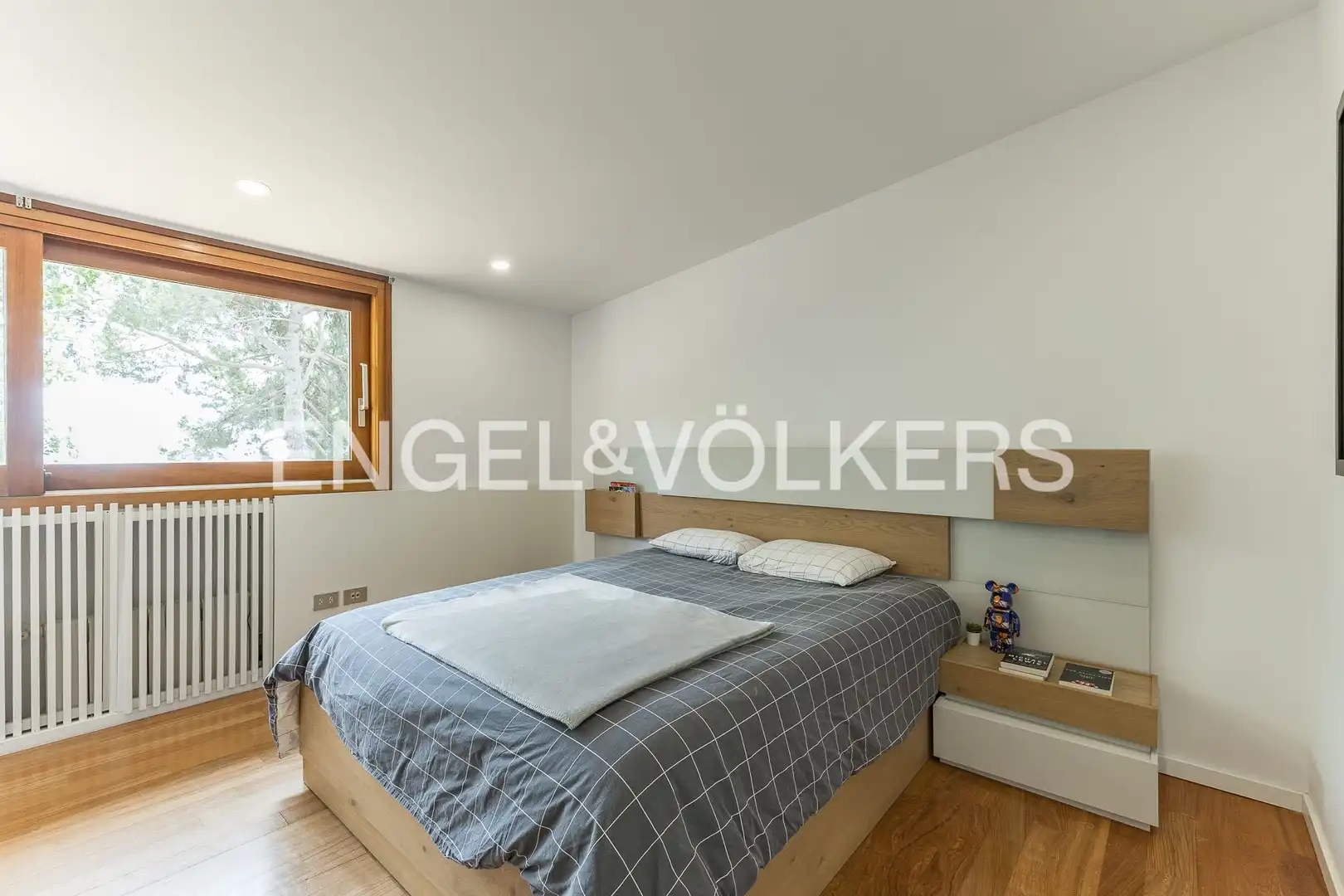 Habitación de Casa o chalet en venta en Barcelona con Aire acondicionado, Calefacción y Jardín privado