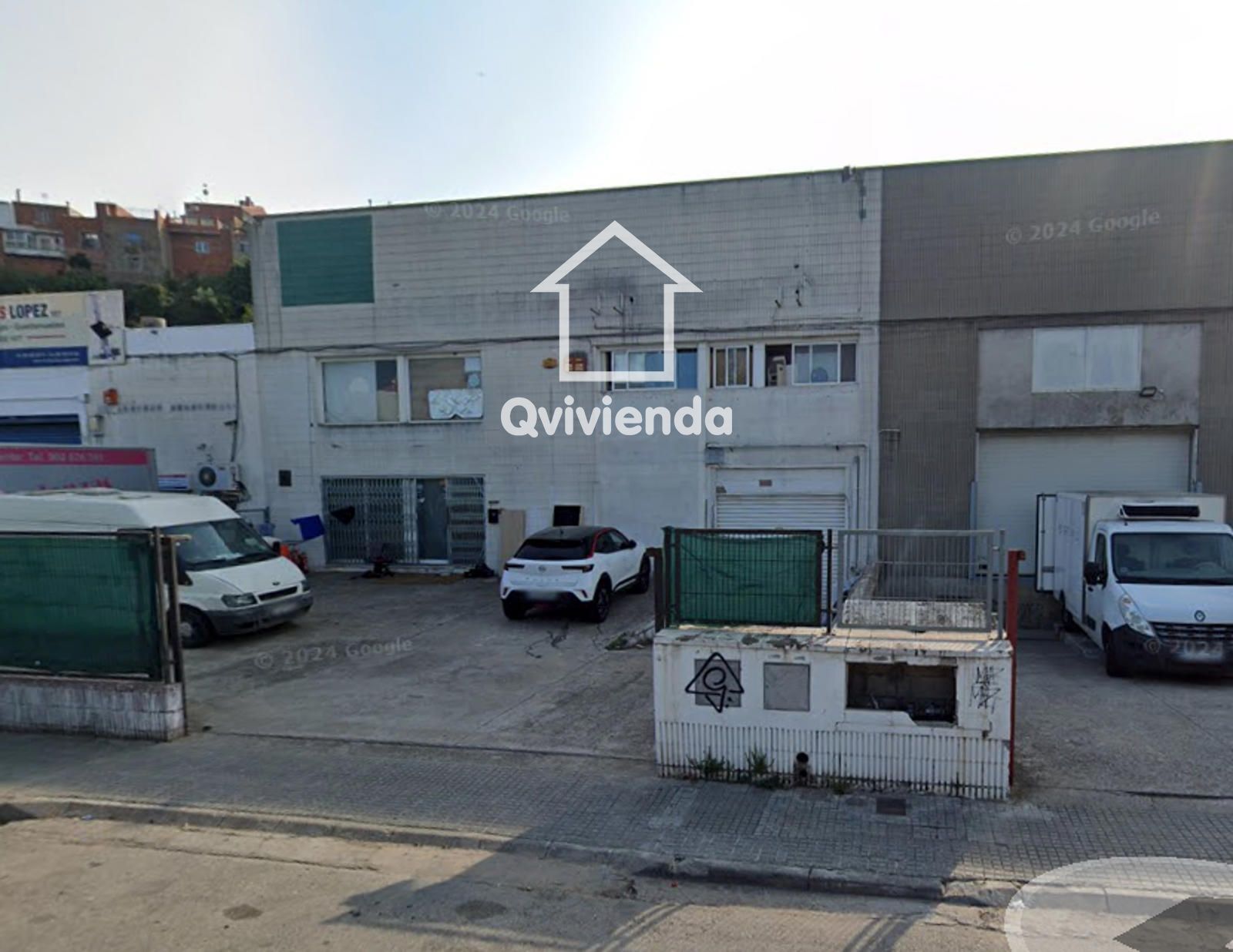 Exterior view of Industrial buildings for sale in Sabadell