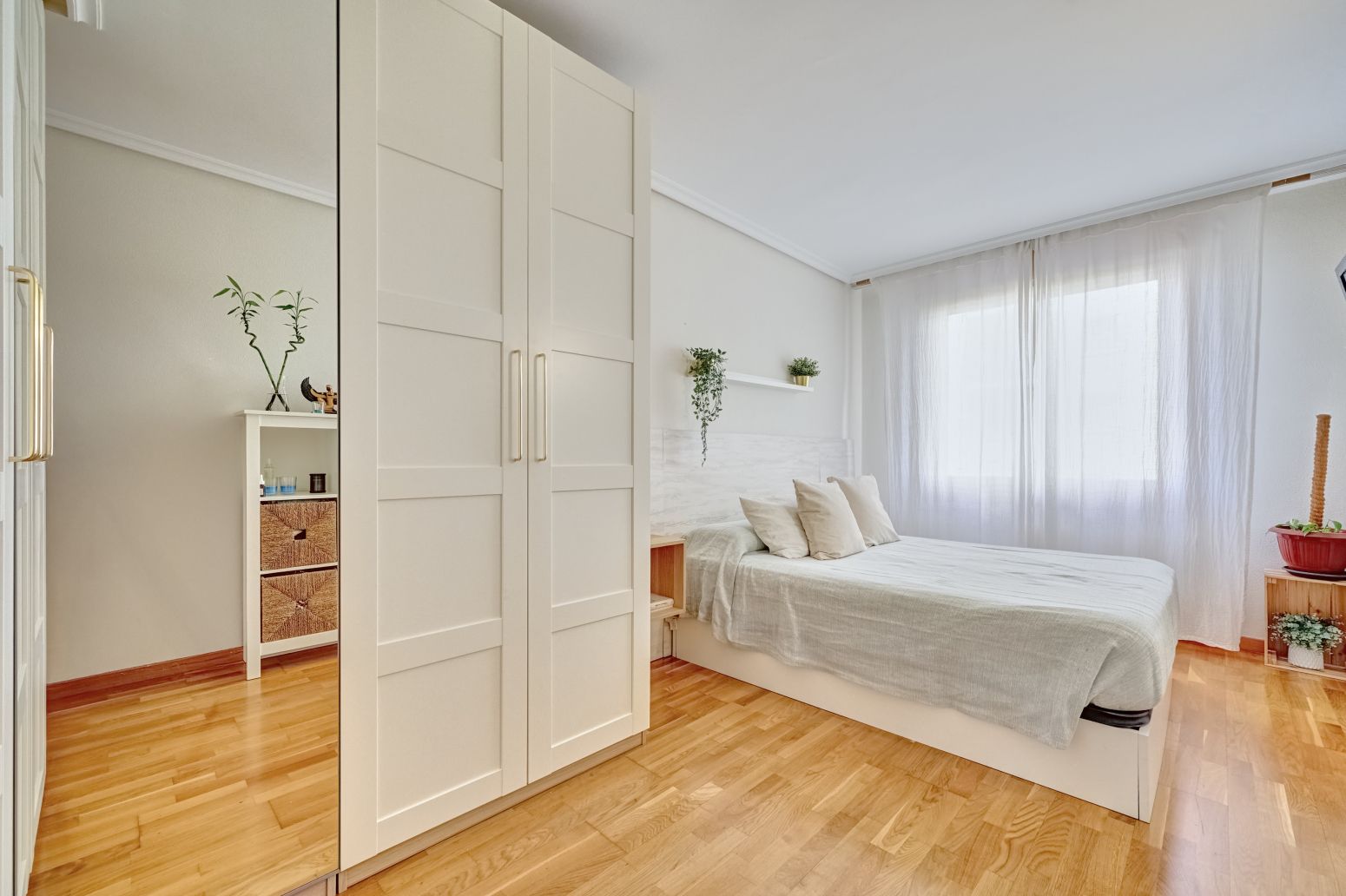 Bedroom of Flat for sale in Burlada / Burlata  with Heating, Parquet flooring and Storage room