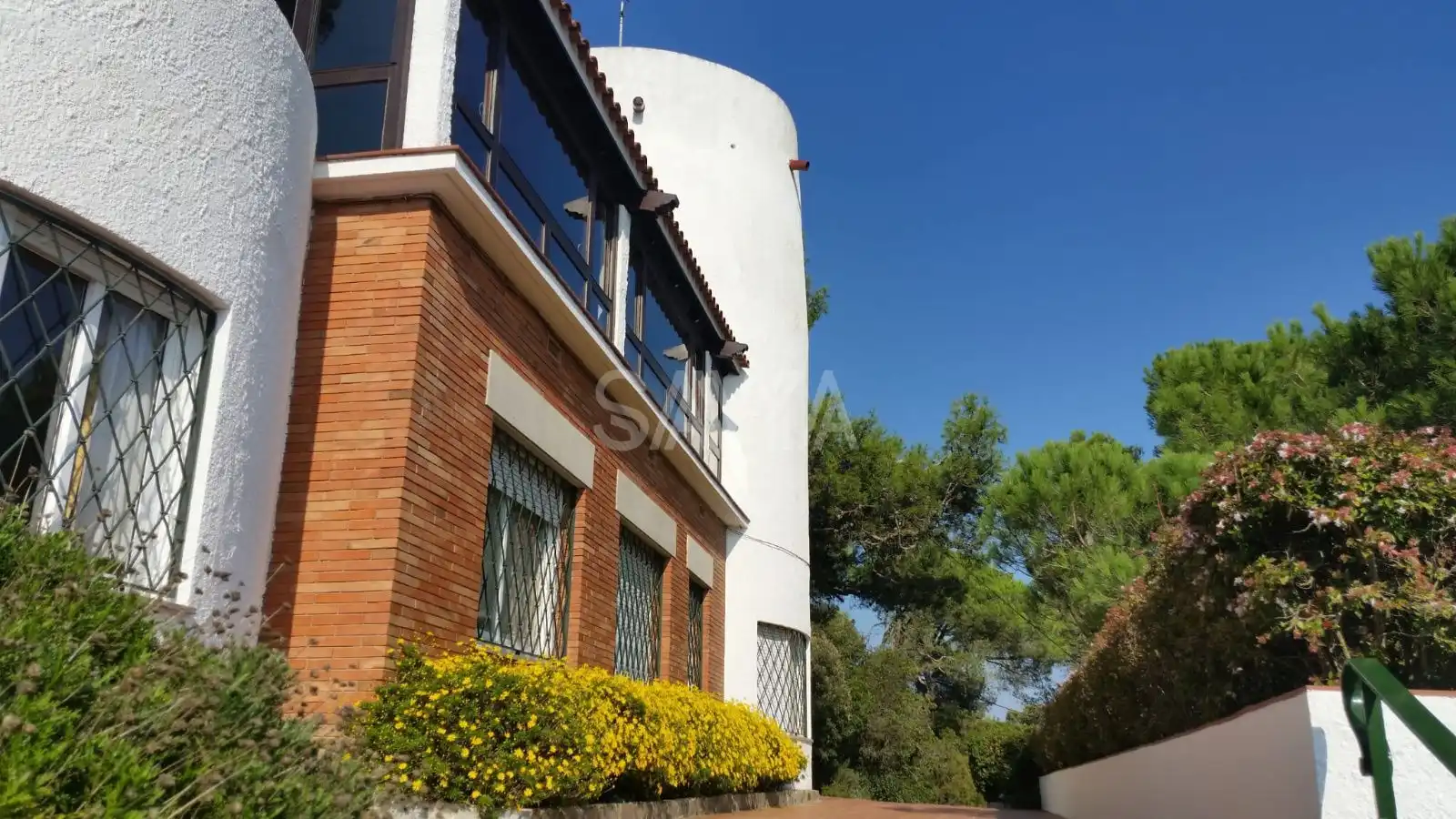 Exterior view of Houses for sale in Sant Just Desvern  with Terrace, Storage room and Swimming Pool