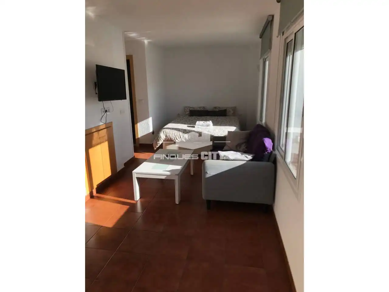 Dormitori de Estudi en venda en Pineda de Mar amb Moblat i Piscina comunitària