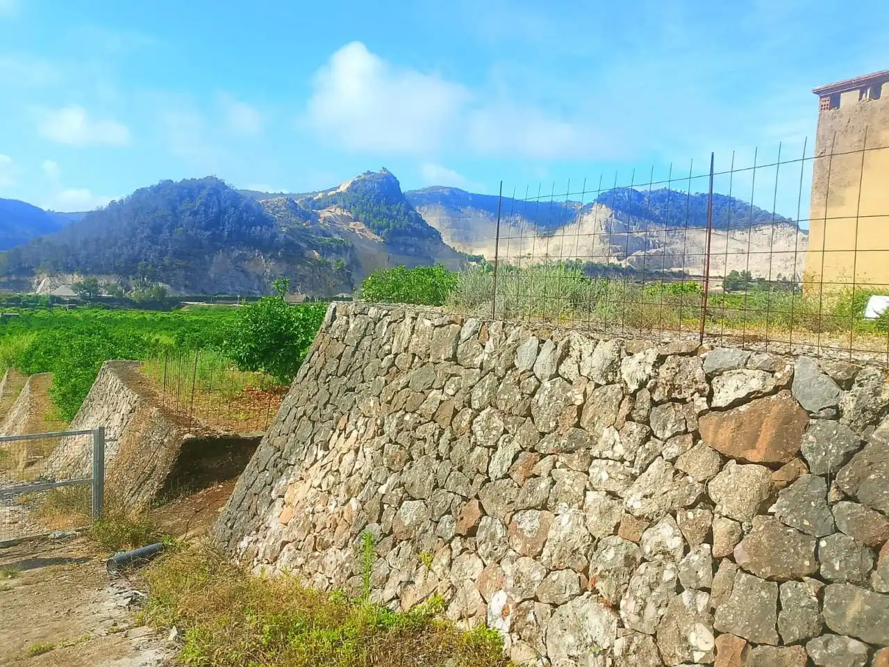 Land for sale in L'Atzúbia
