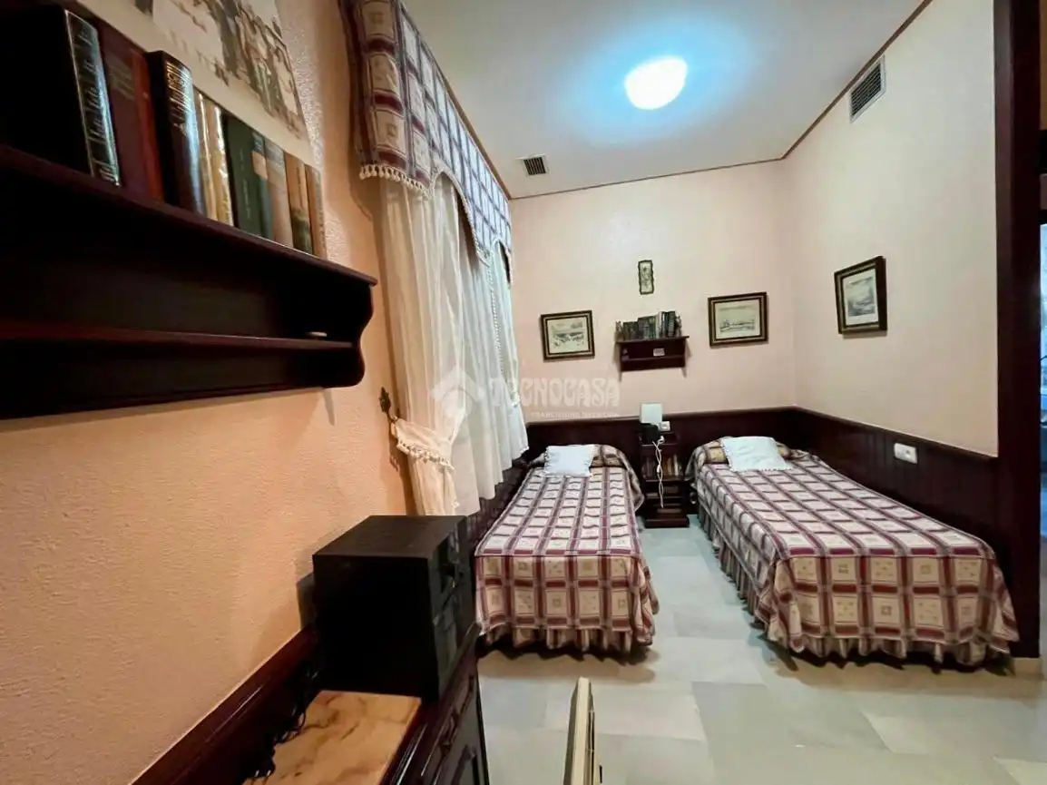 Casa con jardín en venta en Núcleo urbano, imagen 22