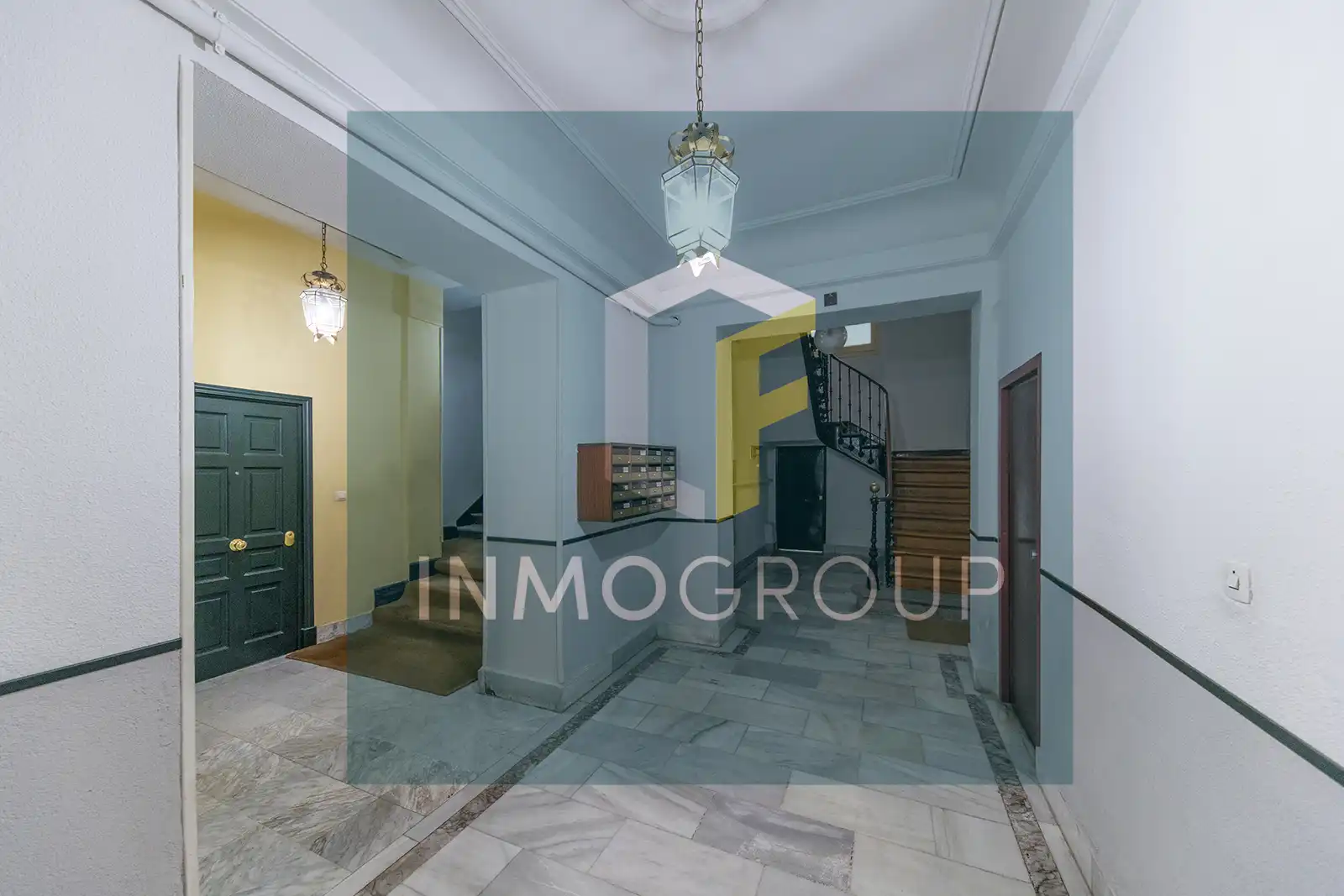 Duplex with lift for sale in Calle de los Madrazo, imagen 18