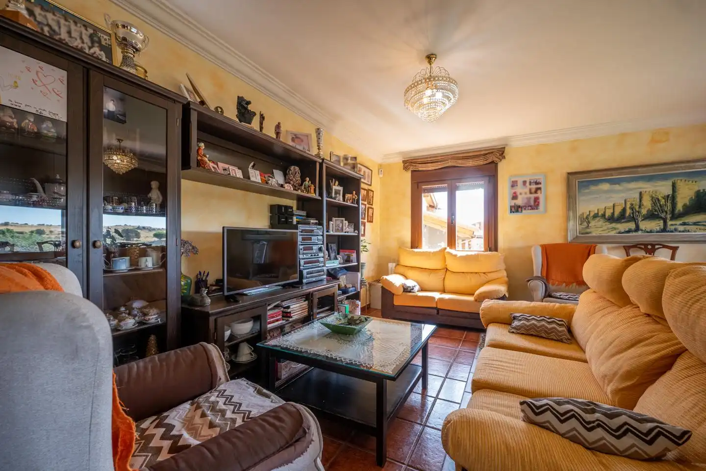 Sala de estar de Casa o chalet en venta en Ávila con Calefacción, Jardín privado y Terraza