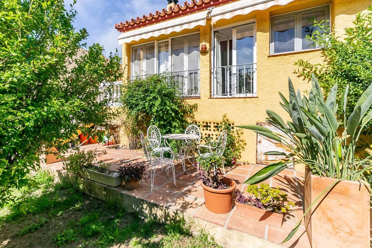 Terrassa de Casa o xalet en venda en Fuengirola amb Jardí privat i Piscina