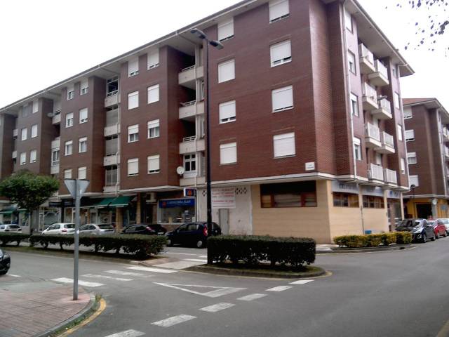 Piso en Venta en ANDALUCIA en Los Corrales de Buelna