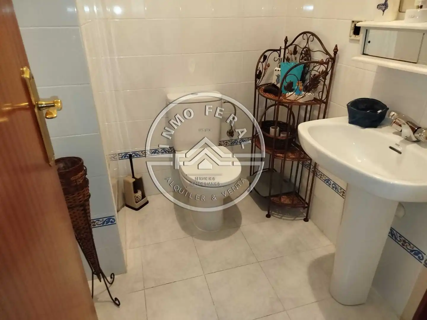 Baño de Piso en venta en Écija con Aire acondicionado, Calefacción y Trastero