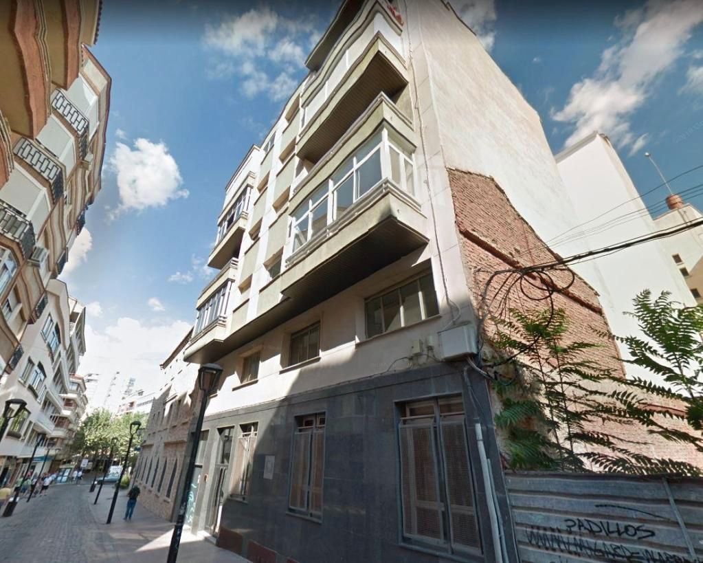 Vista exterior de Local en venta en Ciudad Real Capital