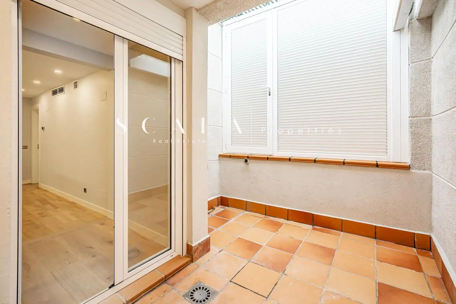 Schlafzimmer von Maisonette zur Miete in Madrid mit Klimaanlage, Heizung und Terrasse