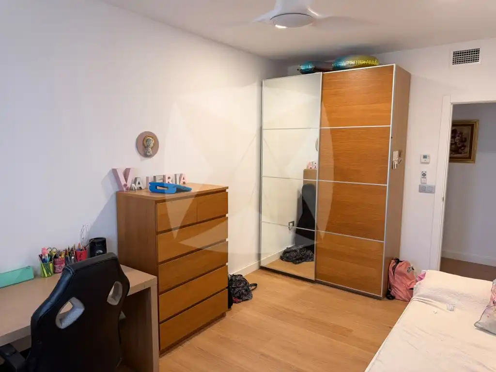 Habitación de Casa o chalet en venta en Badajoz con Aire acondicionado, Terraza y Piscina