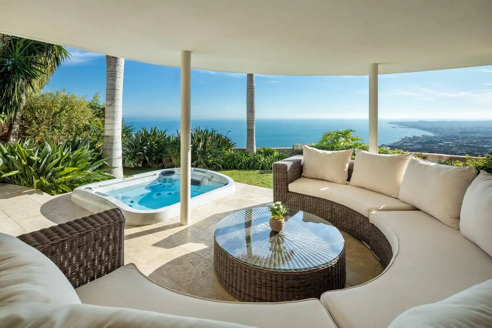 Casa amb piscina en venda a Benalmádena pueblo, imagen 6