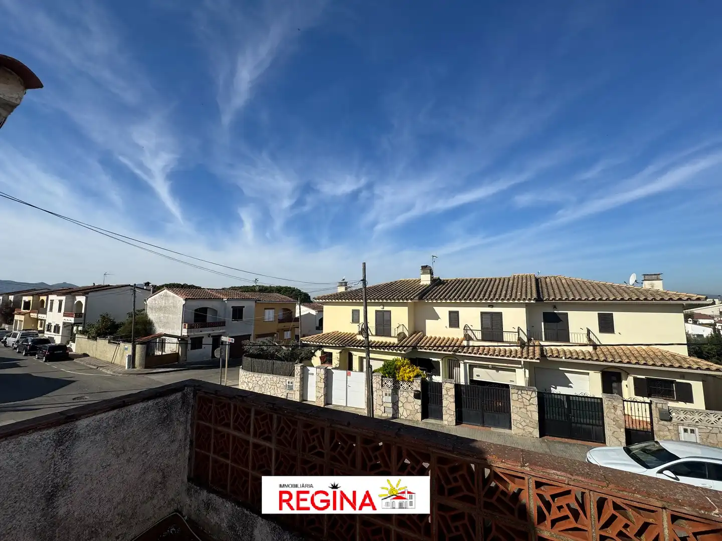 Vista exterior de Casa o xalet en venda en L'Escala amb Aire condicionat, Calefacció i Jardí privat
