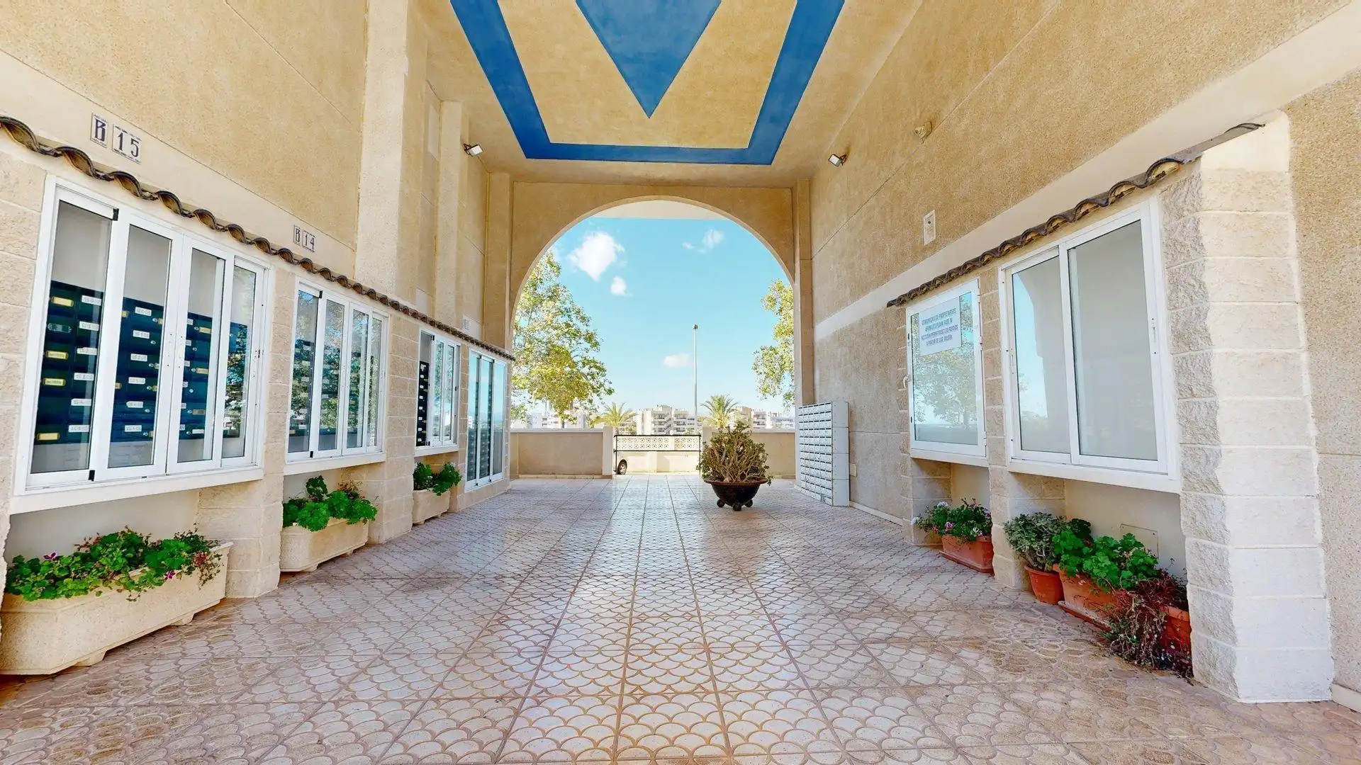 Apartament de lloguer a Avenida Costa Blanca, 19, Los Arenales del Sol