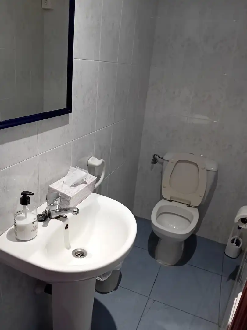 Business premises to rent in La Morería, imagen 16