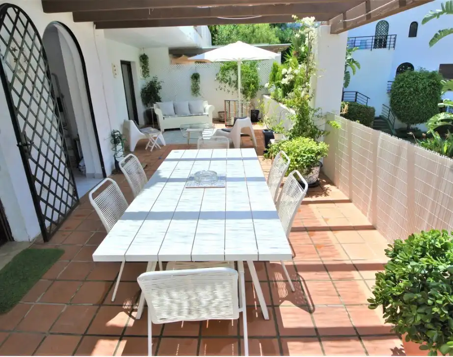 Wohnung mit Pool zum Verkauf in Río Real - Los Monteros