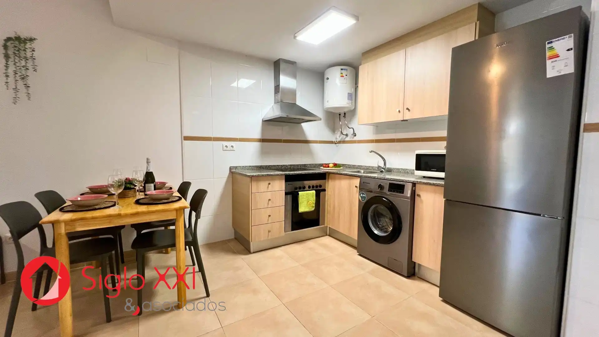 Cocina de Piso en venta en Oropesa del Mar / Orpesa con Terraza, Piscina y Balcón