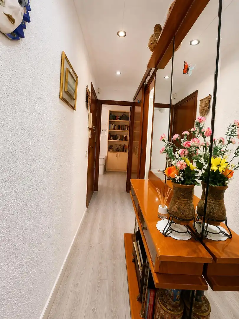 Flat for sale in El Masnou  with Air Conditioner, Storage room and Oven