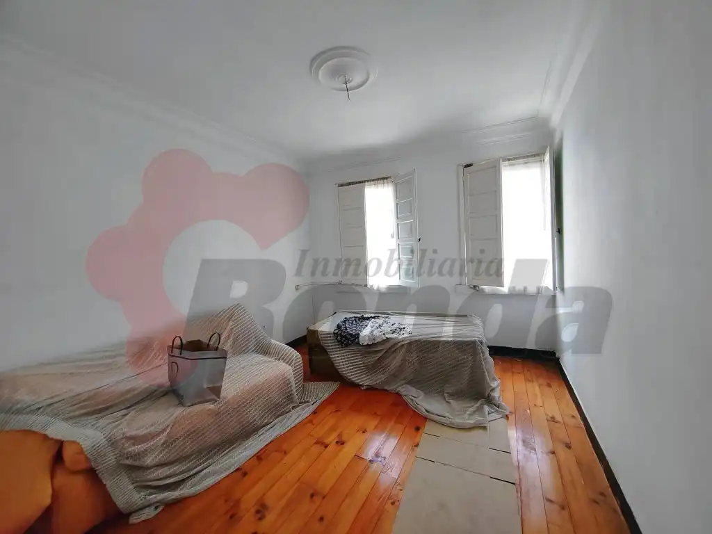 Habitación de Edificio en venta en Lugo