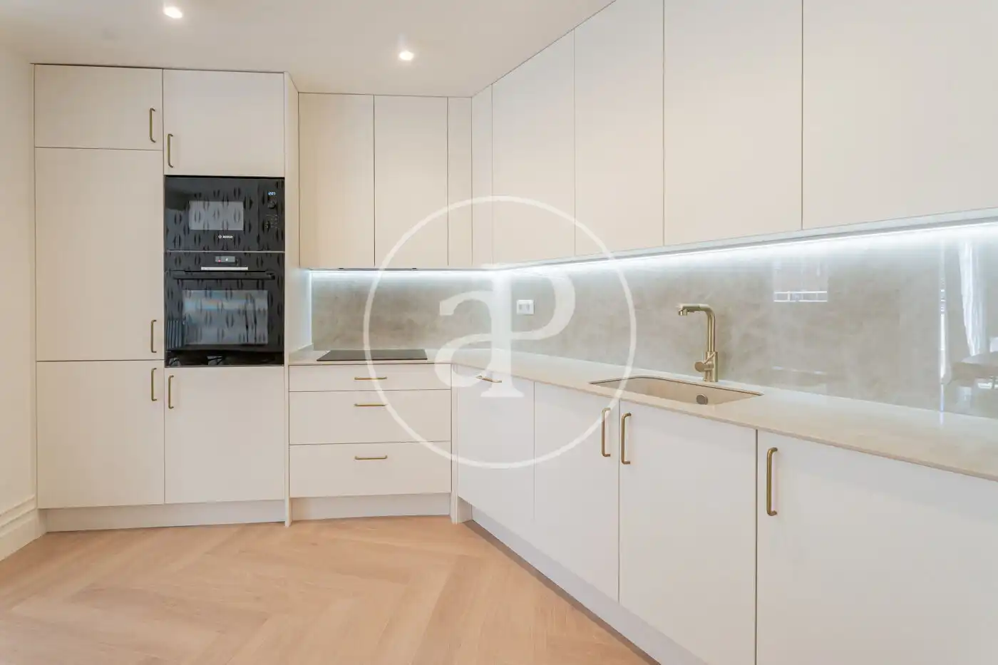 Kitchen of Attic for sale in Madrid  with Air Conditioner, Heating and Terrace
