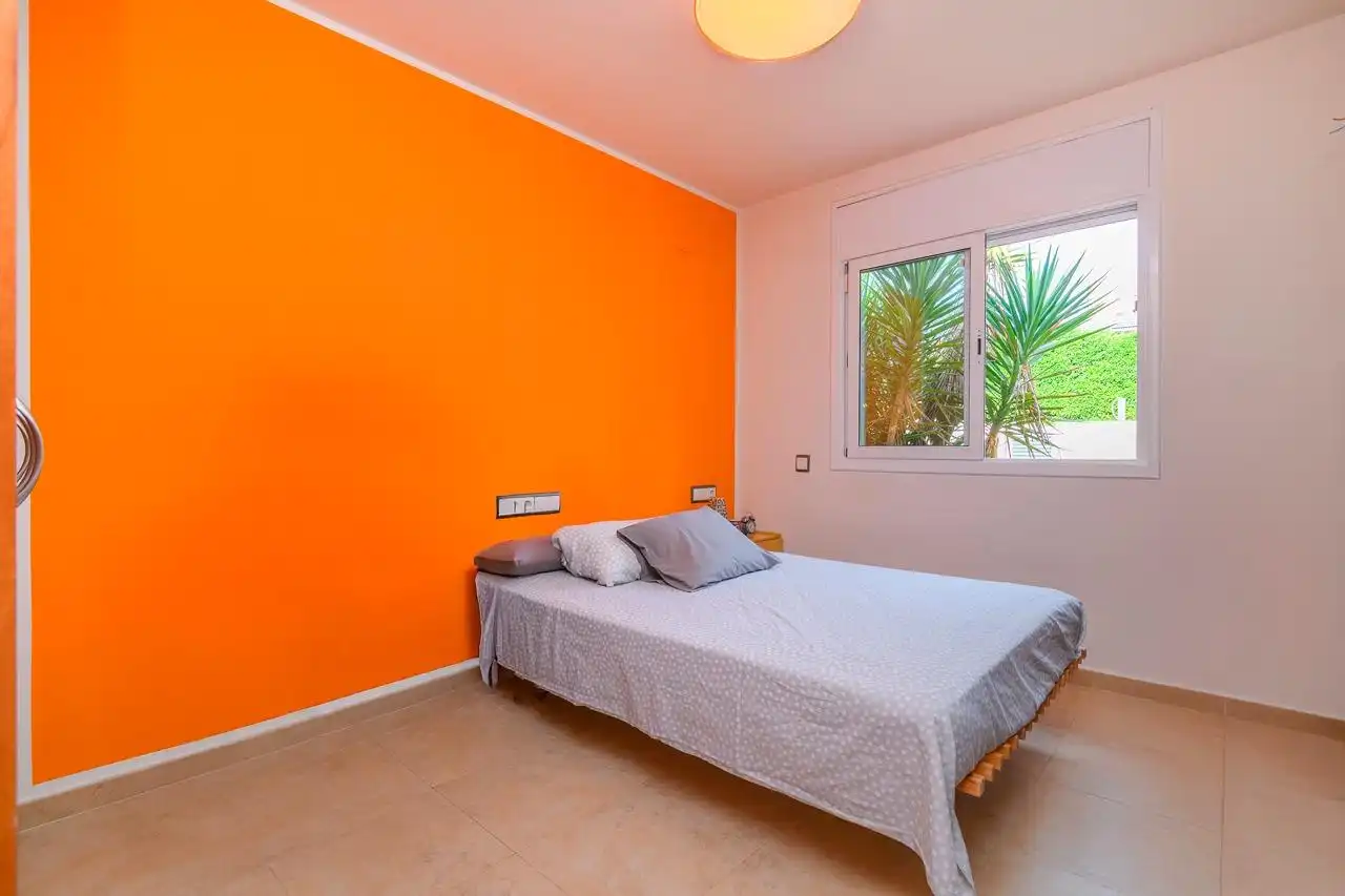 Bedroom of Houses for sale in Sabadell  with Air Conditioner, Heating and Terrace