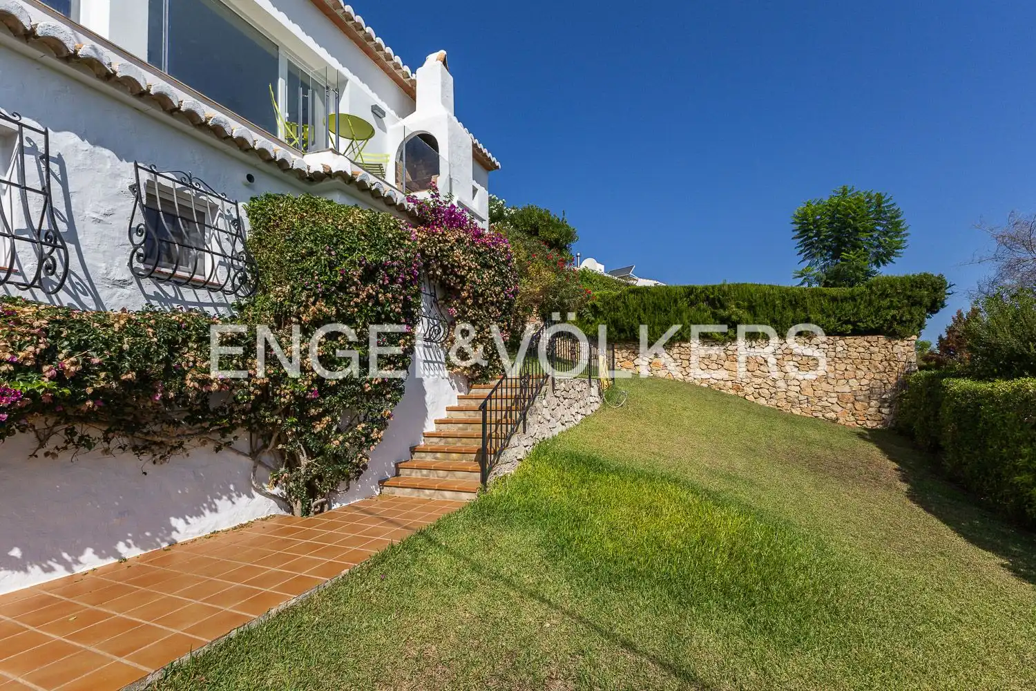 Vista exterior de Casa o xalet en venda en Jávea / Xàbia amb Aire condicionat, Calefacció i Jardí privat
