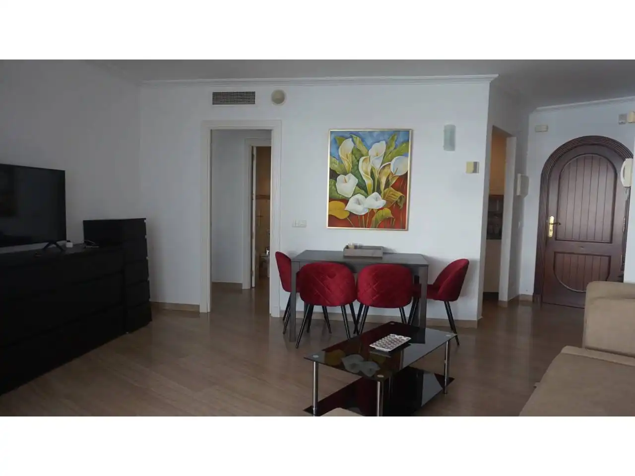 Apartamento con piscina en alquiler en Puerto Marina, imagen 20