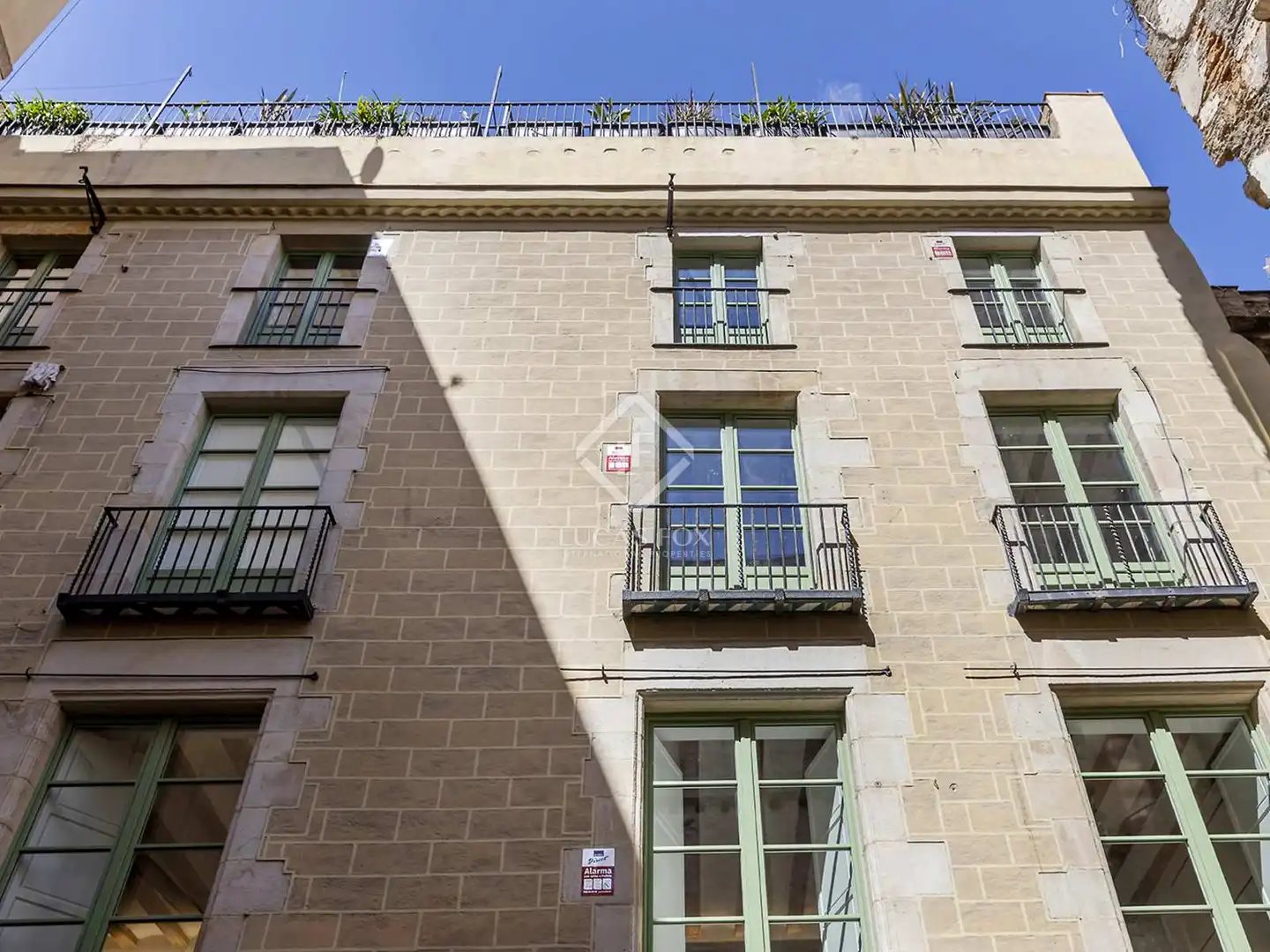 Vista exterior de Piso en venta en Barcelona con Aire acondicionado, Calefacción y Parquet