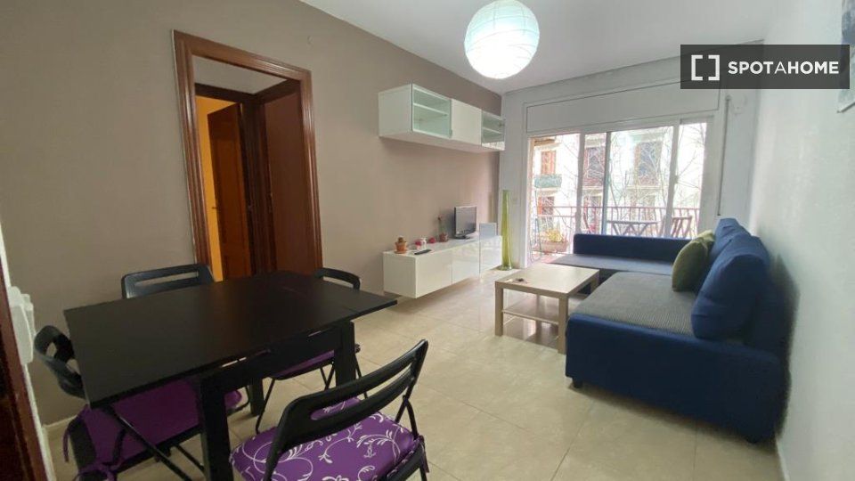 Flat to rent in El Camp de l'Arpa del Clot