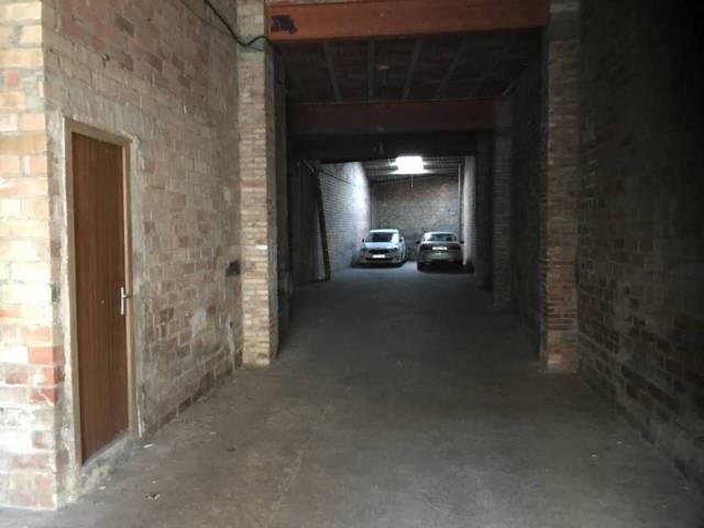 Local comercial en Venta en Carrer Patronat de la Passió en Cervera