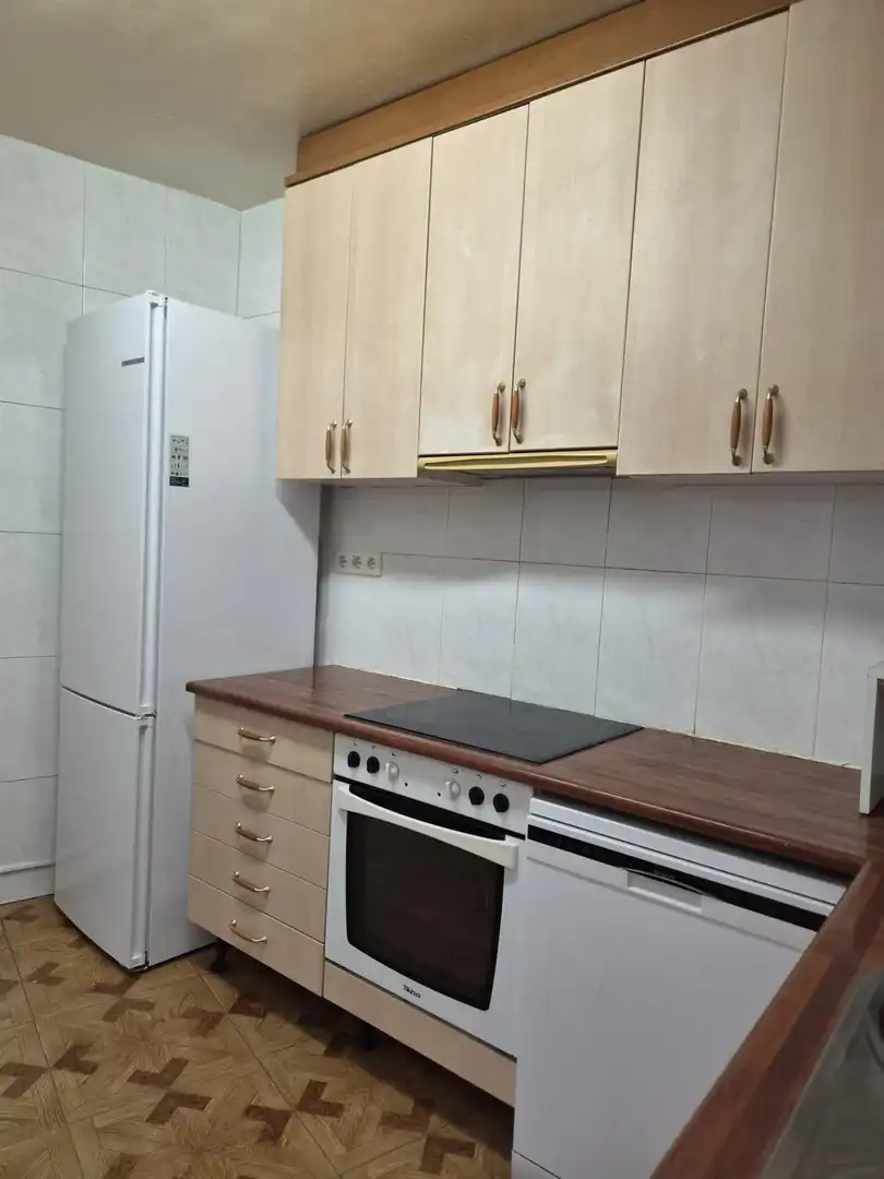 Kitchen of Flat for rent in Manresa  with Heating, Furnished and Balcony
