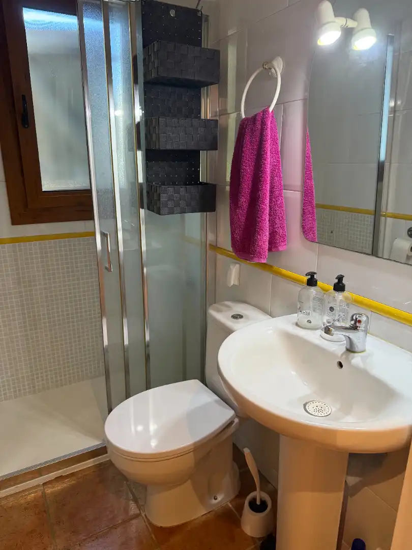 Baño de Casa o chalet en venta en Riells i Viabrea con Calefacción, Jardín privado y Piscina