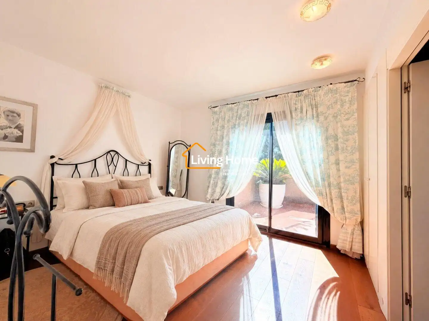 Casa aparellada amb piscina en venda a Carrer de Paul Cézanne, imagen 25