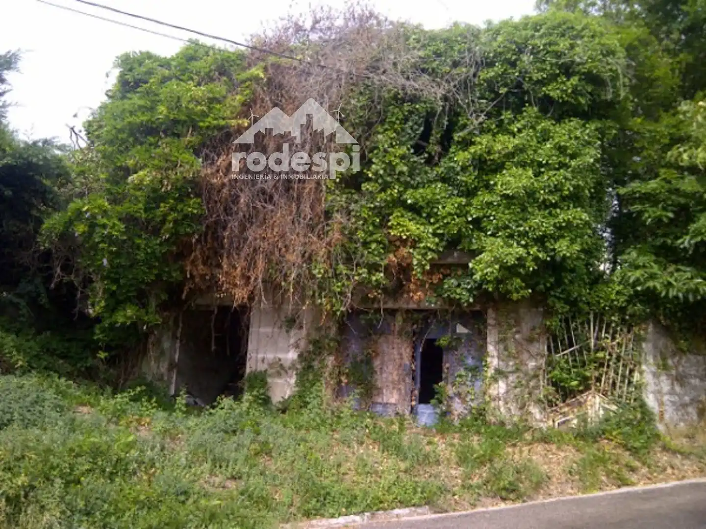 House for sale in Melón