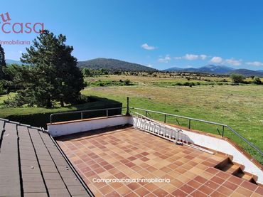 Villa con balcone in vendita a Palazuelos de Eresma