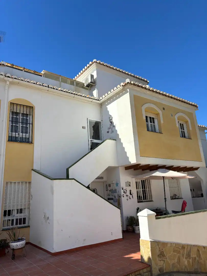 Vista exterior de Apartamento en venta en Torrox con Aire acondicionado, Calefacción y Terraza