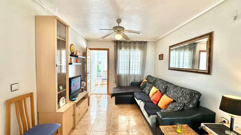 Foto 3 de Casa o chalet en venta en Calle Río Támesis, Zona Carrefour - Urbanizaciones, Torrevieja