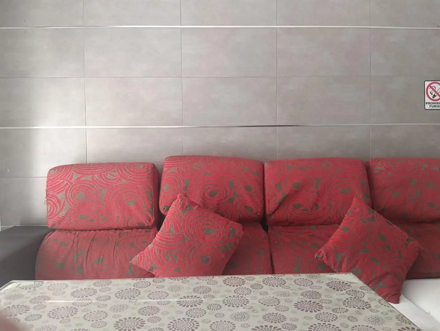 Sala d'estar de Pis de lloguer en Granada amb Terrassa i Moblat
