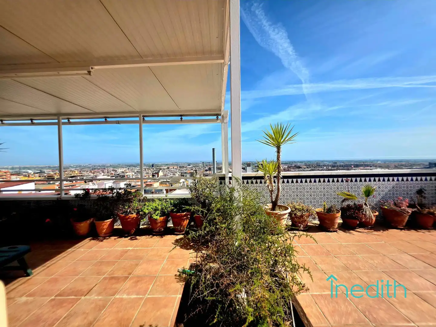 Vista exterior de Pis en venda en Viladecans amb Aire condicionat, Calefacció i Terrassa