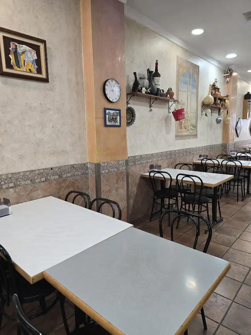 Business premises for transfer in Carrer Badalona 31, imagen 13
